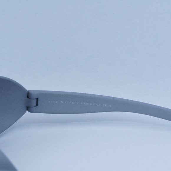 ?️ New Givenchy GV40065I 20A  Sunglasses - Light Grey Frame, Grey Lenses main image 9